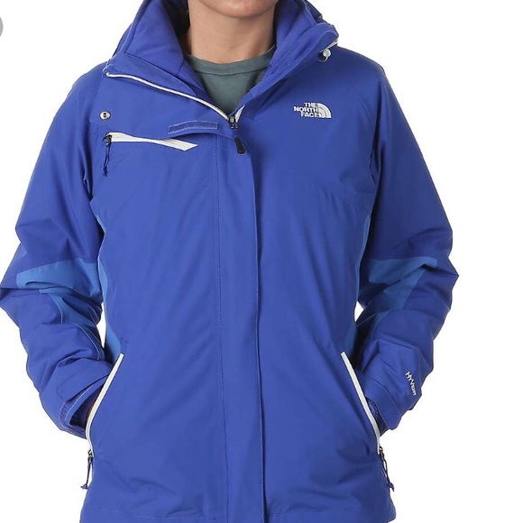 North Face Women’s Cinnabar Triclimate Jacket - Picture 2 of 2